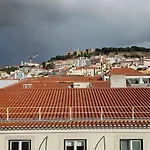 Rossio Vista Castelo, Santa Justa E Carmo شقة *